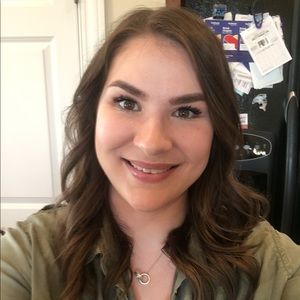 Meet your Posher, Lindsay